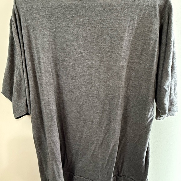 Simply Irresistible Gray Boxy 3/4 Sleeve Tee - Picture 3 of 3